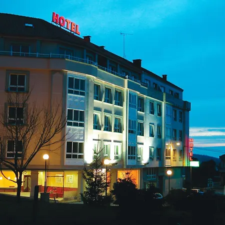 Costa 2*
