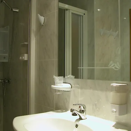 Costa 호텔 니아노